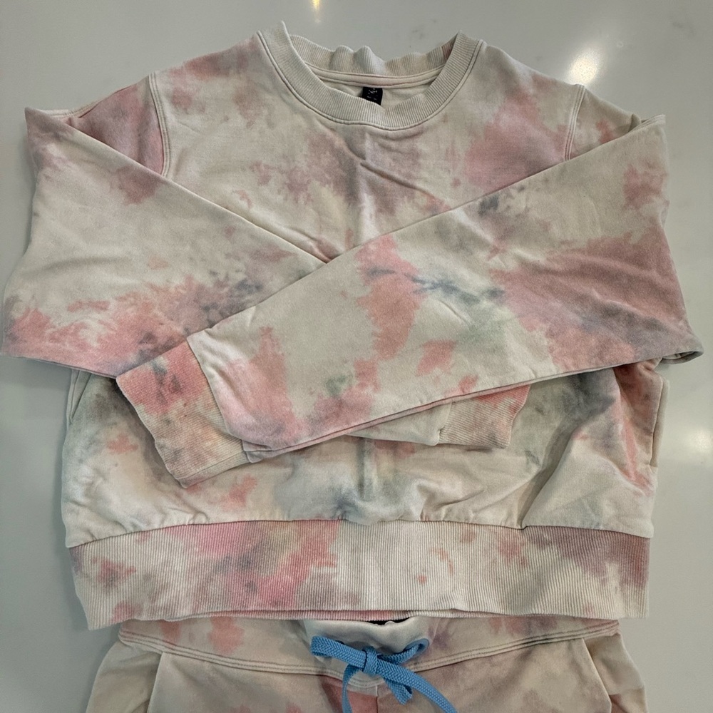Noli Soft Pink and Blue Tie-Dye Sweatshirt